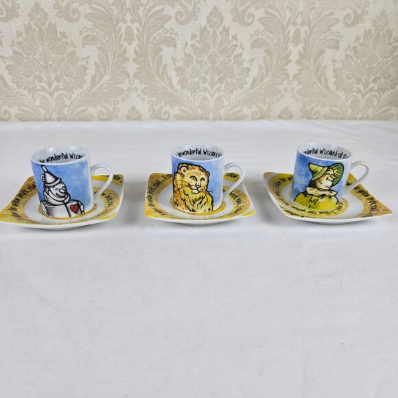 Wizard of Oz Tea Party Set (5) 3 oz Espresso Cups & Saucers Porcelain Orig Box - Picture 4 of 16